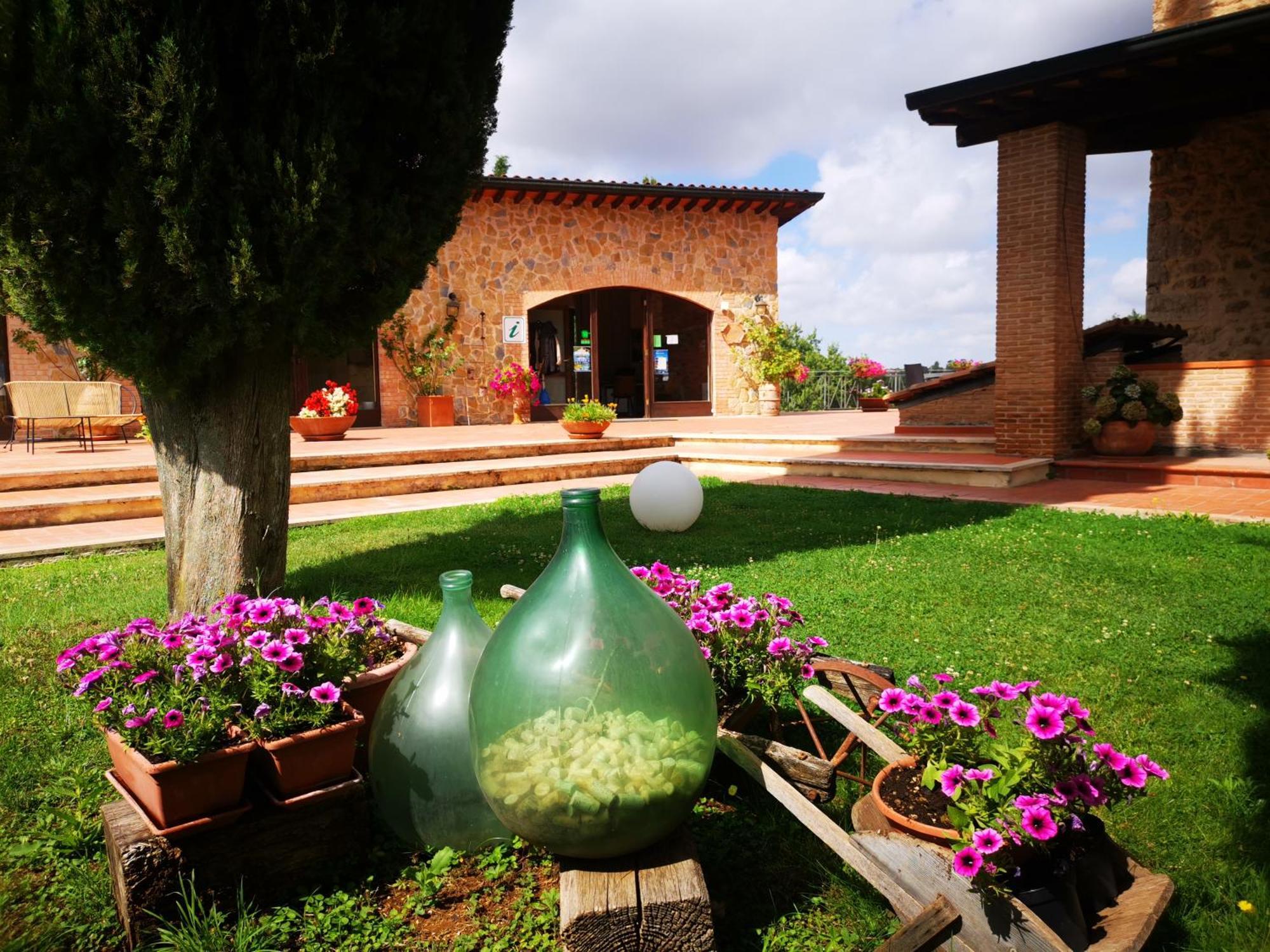Agriturismo Podere S. Croce Saturnia Ngoại thất bức ảnh