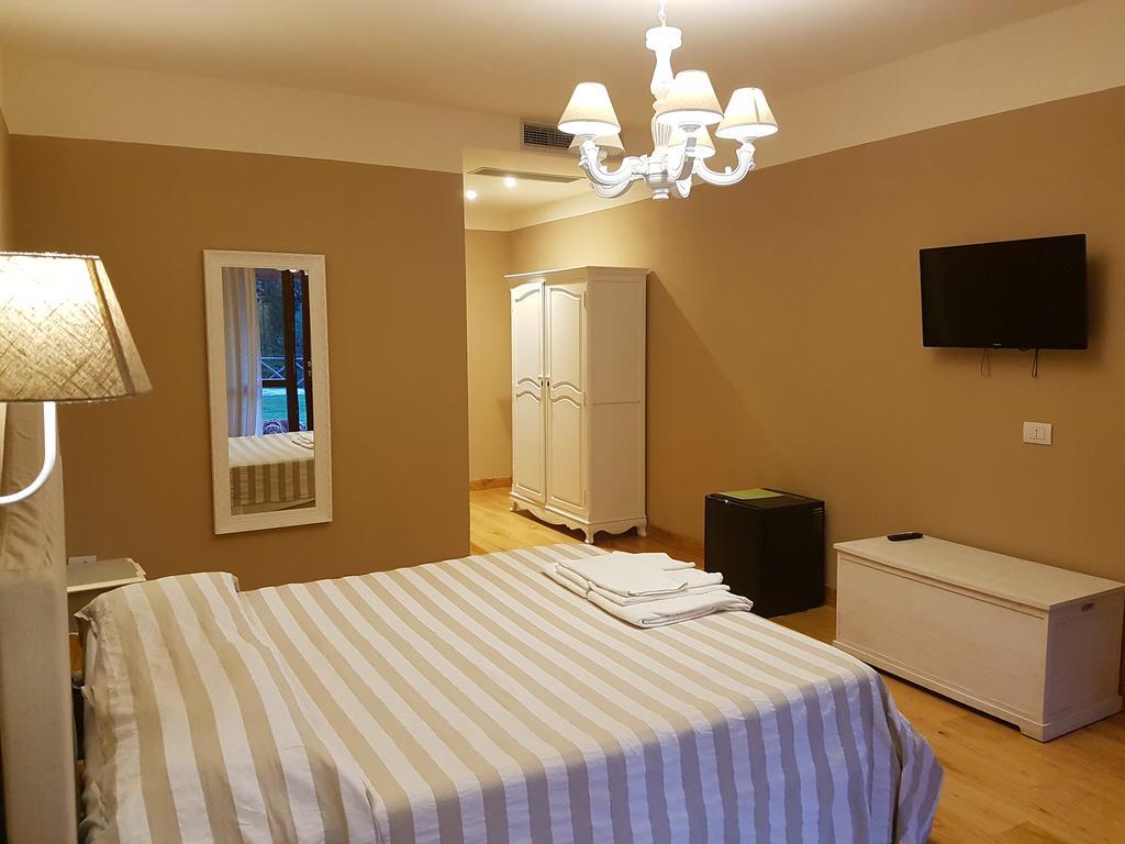 Agriturismo Podere S. Croce Saturnia Ngoại thất bức ảnh